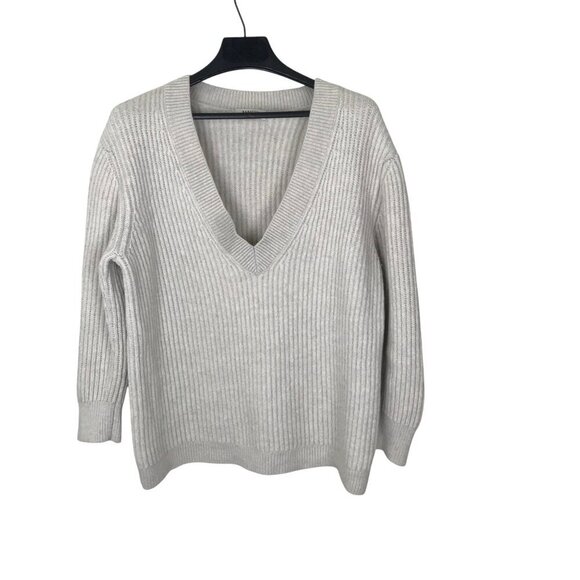 Aritzia Babaton Cream Roger V-neck Ribbed Sweater 100% Merino Wool Size L - Picture 3 of 8